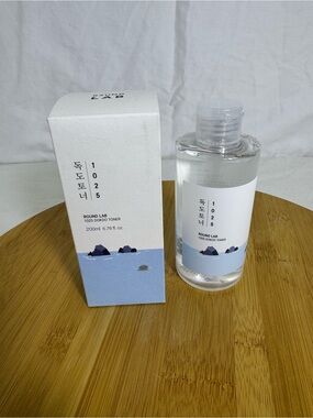 ROUND LAB 1025 Dokdo Toner 200ml 6.76 oz Korean Skincare New With Box